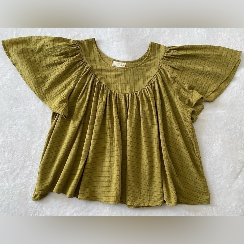 Universal Thread Green Stripped Flutter Sleeve To… - image 2